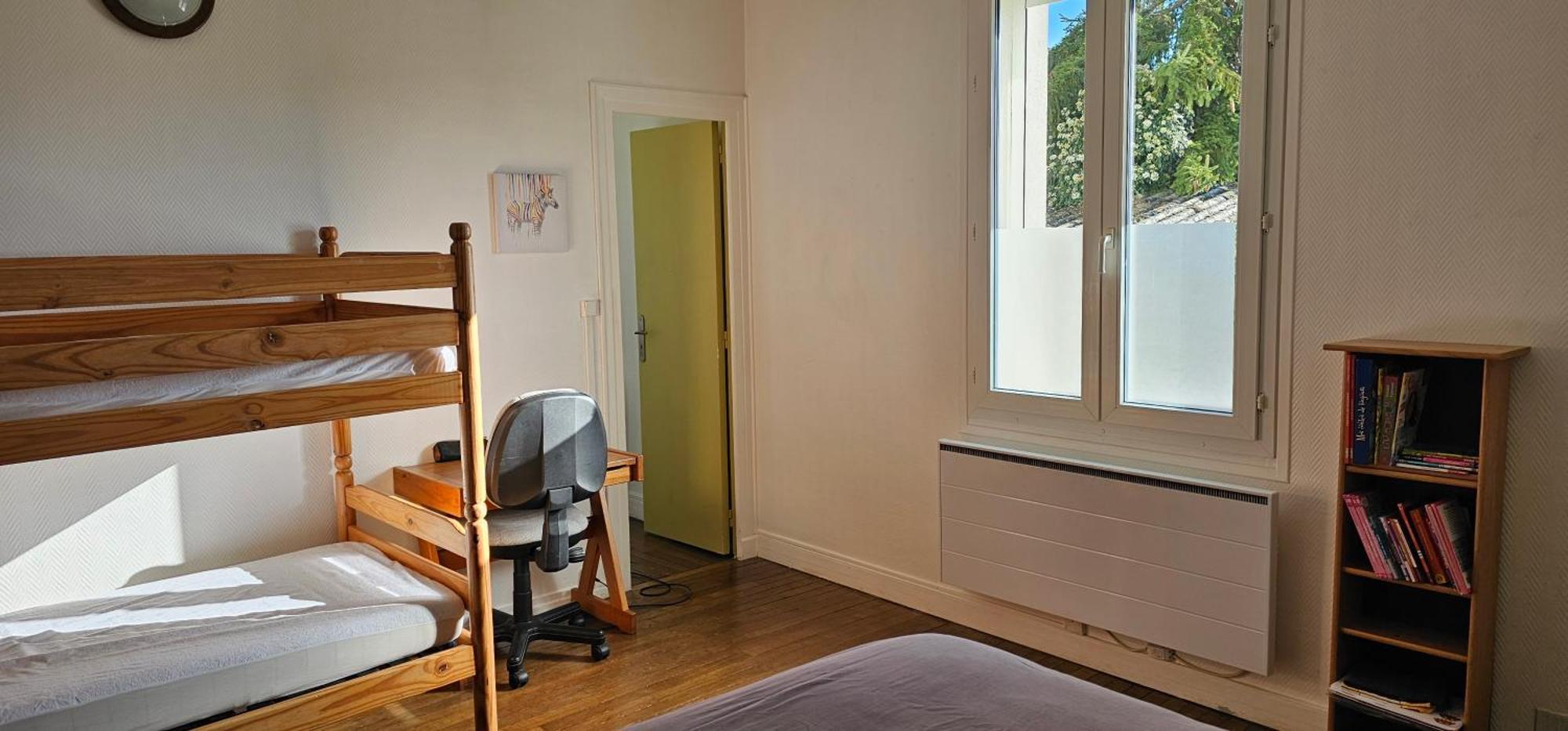 F2 42m2, Parking, 4 Couchages Et Lit Bebe